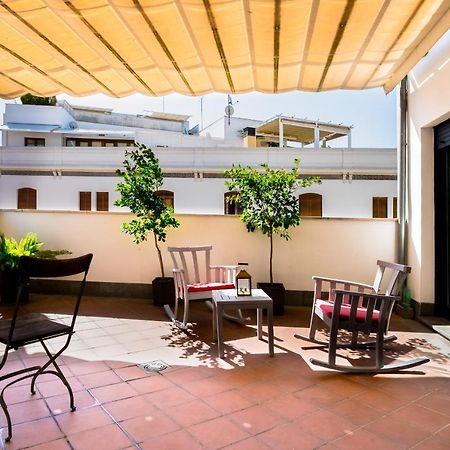 Anfitrion Sevilla Экстерьер фото