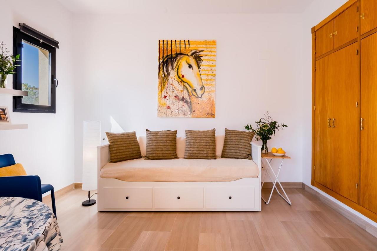 Anfitrion Sevilla Экстерьер фото